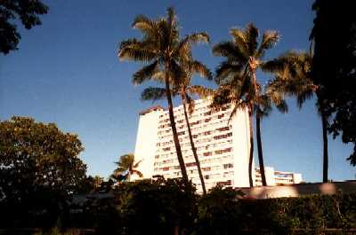 Colony Surf, Honolulu, Hawaii condominium sales