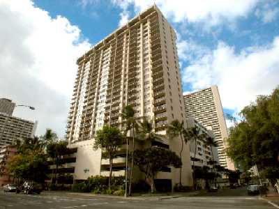 Four Paddle, Honolulu, Hawaii condominium sales