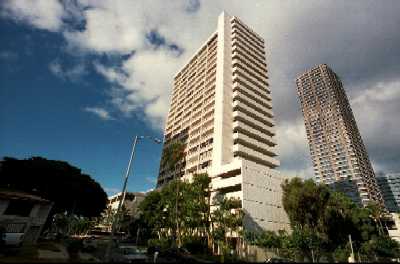 La Casa, Honolulu, Hawaii condominium sales