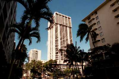 Royal Kuhio, Honolulu, Hawaii condominium sales