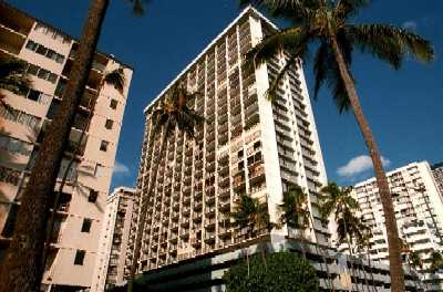 Fairway Villa, Honolulu, Hawaii condominium sales