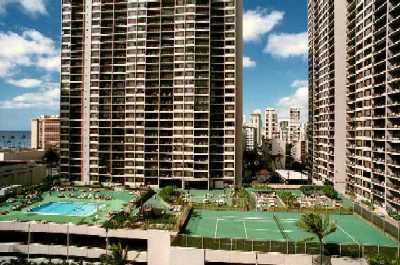 Waikiki Banyan, Honolulu, Hawaii condominium sales
