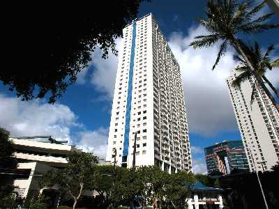 Villa on Eaton Square, Honolulu, Hawaii condominium sales